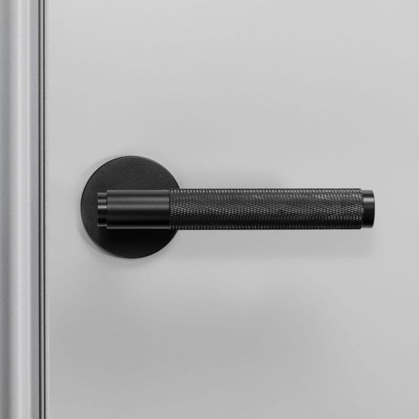 Schwarze Türklinken für Türen